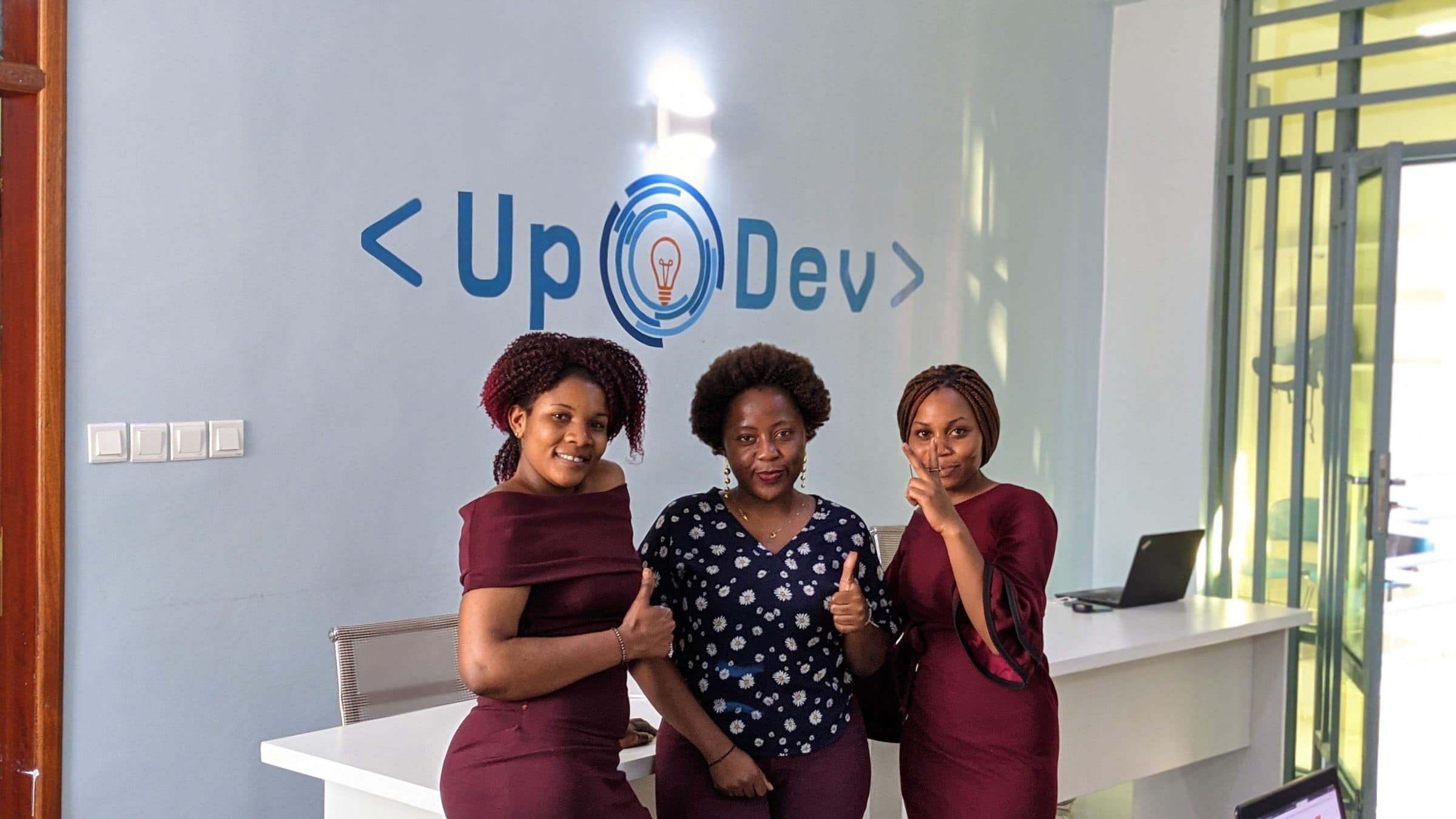 Des développeurs UPDEV au travail